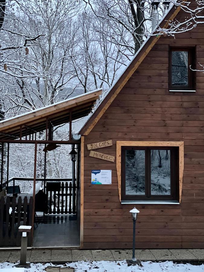 Appartamento Toelgyes Menedek Noszvaj Esterno foto